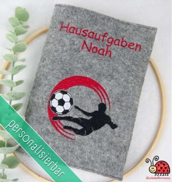 Huelle Hausaufgabenheft Junge Spieler Fußball