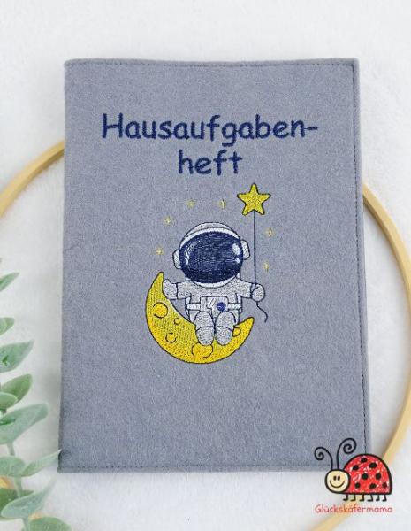 HA-Heft-Umschlag handmade Weltall Filz Astronaut